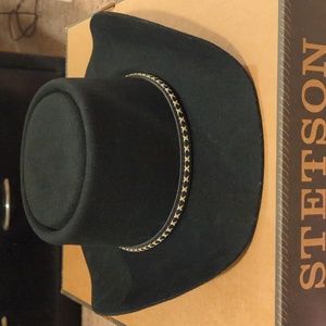 Stetson Revenger 4X